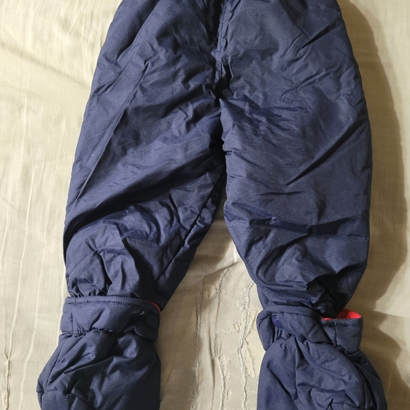 18 Months Babies Winter Coat with Pants, Gloves and Booties - Picture 13 of 16